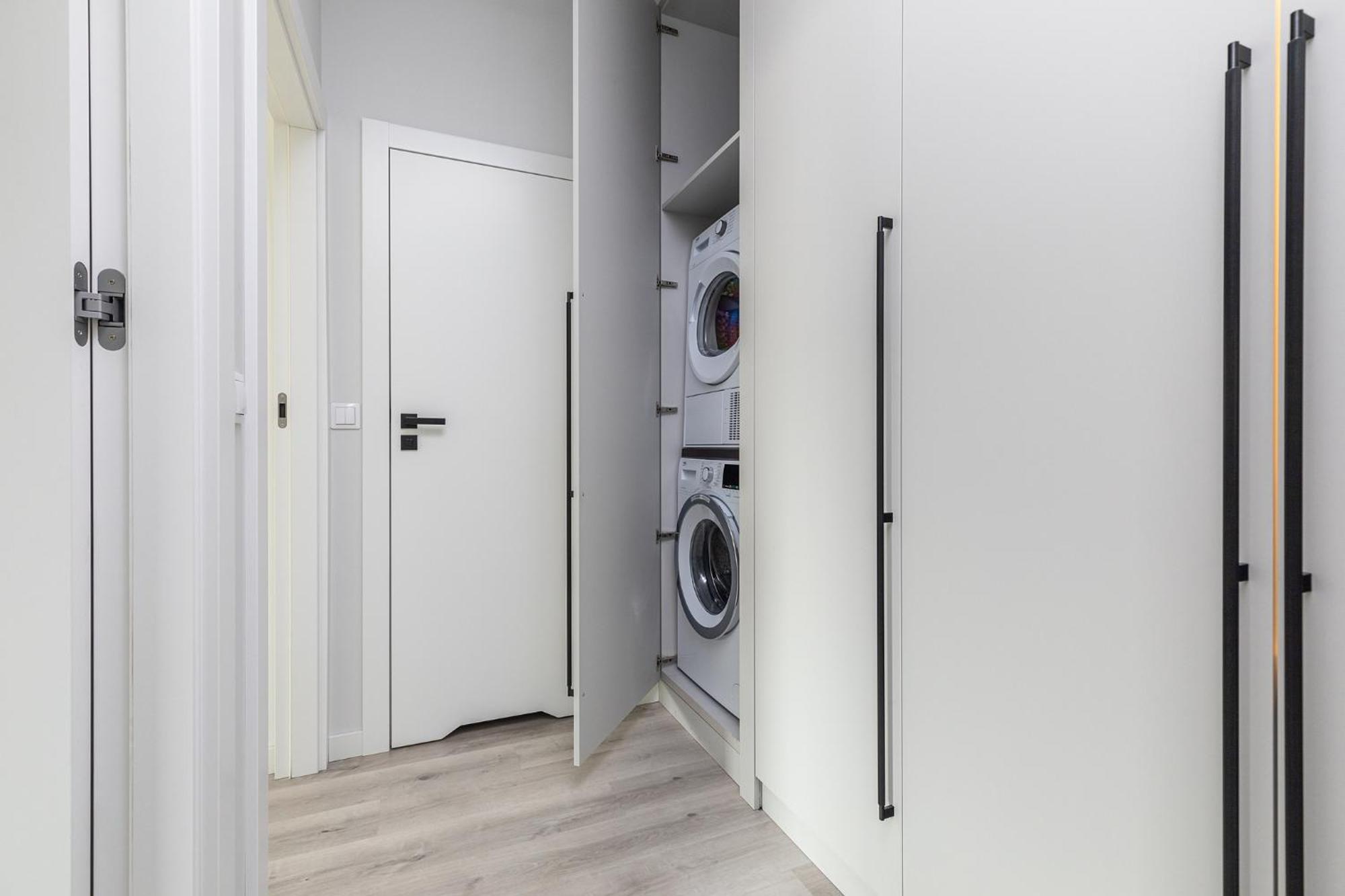 Superapart Herbu Janina 4, Wilanow, Szpital Medicover, Paley, Parking Butas *