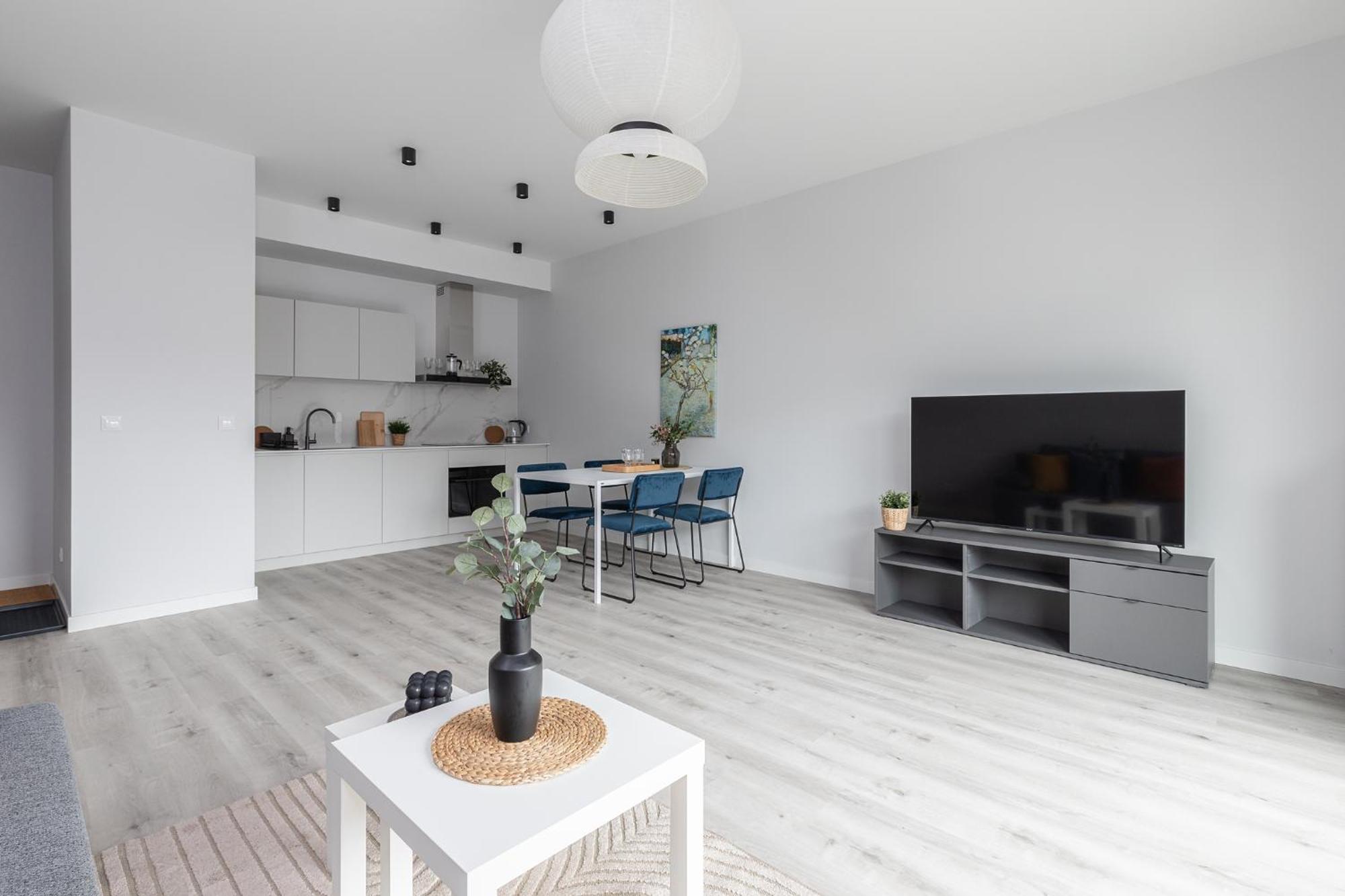 Superapart Herbu Janina 4, Wilanow, Szpital Medicover, Paley, Parking * Warsaw